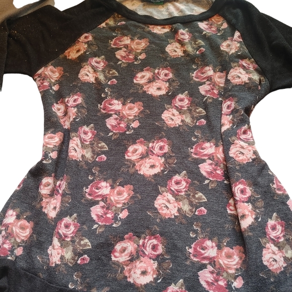 ECLIPSE - Casual Black & Floral Long Sleeve Top Shirt - Picture 3 of 6